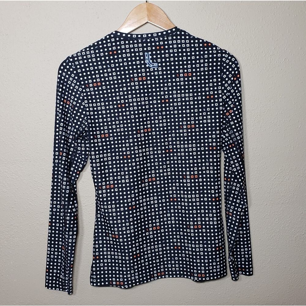 Base Layer Top - Picture 9 of 9
